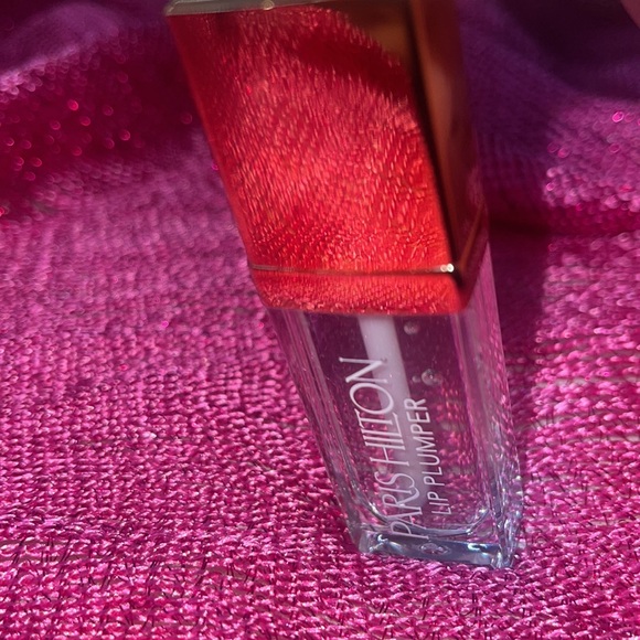Paris Hilton lip plumper gloss - Picture 1 of 4